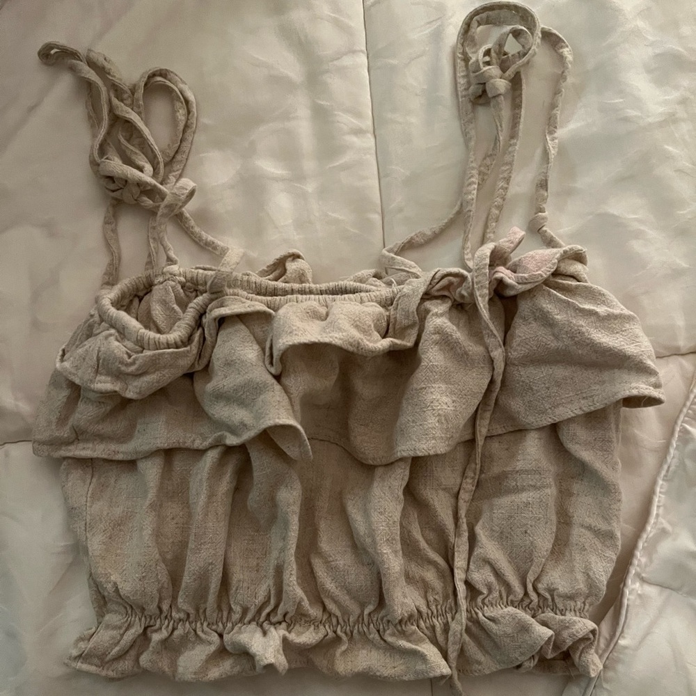 crop top beige
